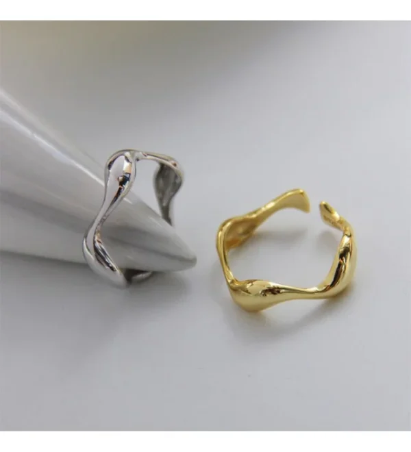Anillo Curve